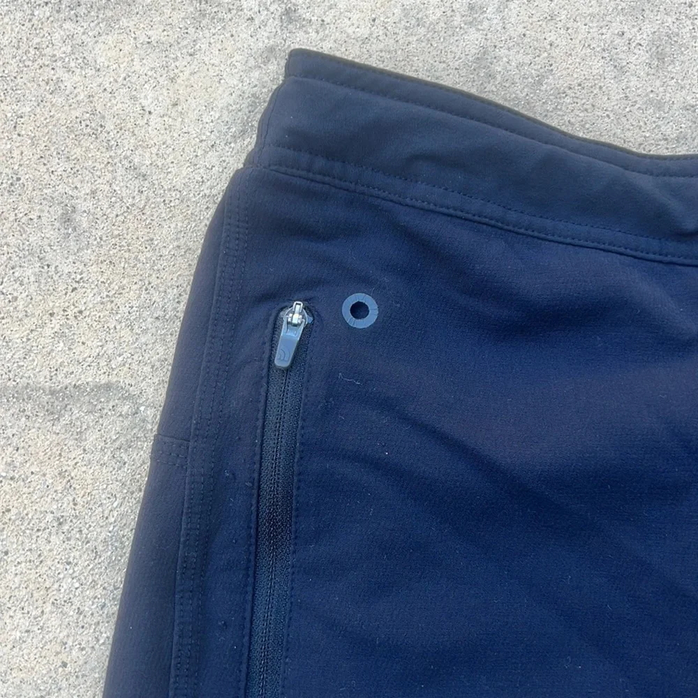The North Face Men's Black Lightweight Sweat Pants with Ankle Side Zipper Size L